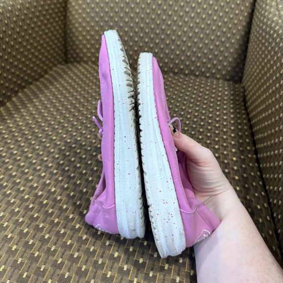 Hey Dude Wendy Youth Slub Canvas Pink Loafers, size Y2 - Picture 9 of 10